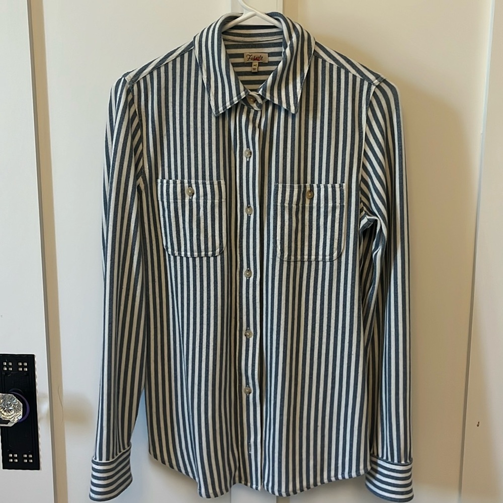 Faherty Legend Sweater Shirt, size XS, blue and white stripe